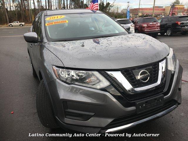 Thumbnail image of 2017 Nissan Rogue at Latino Community Auto Center