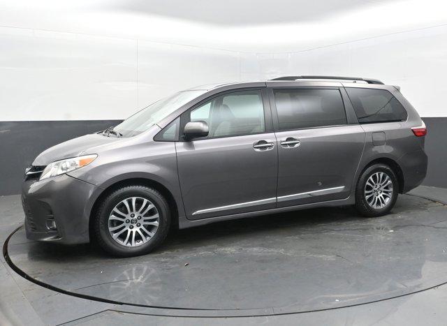 Thumbnail image of 2019 Toyota Sienna at Jim Keras Subaru Used