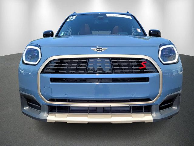 Thumbnail image of 2025 MINI Countryman at FermanBmwMiniOfTampaBay - USED