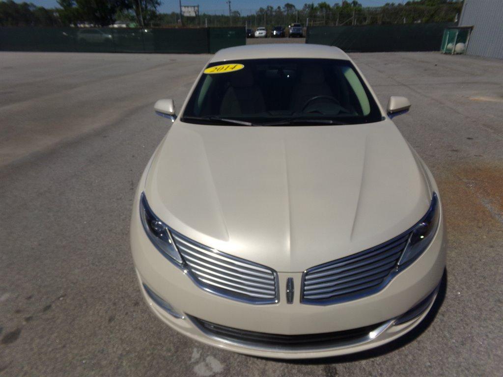 Thumbnail image of 2014 Lincoln MKZ at David’s Auto Sales Waycross