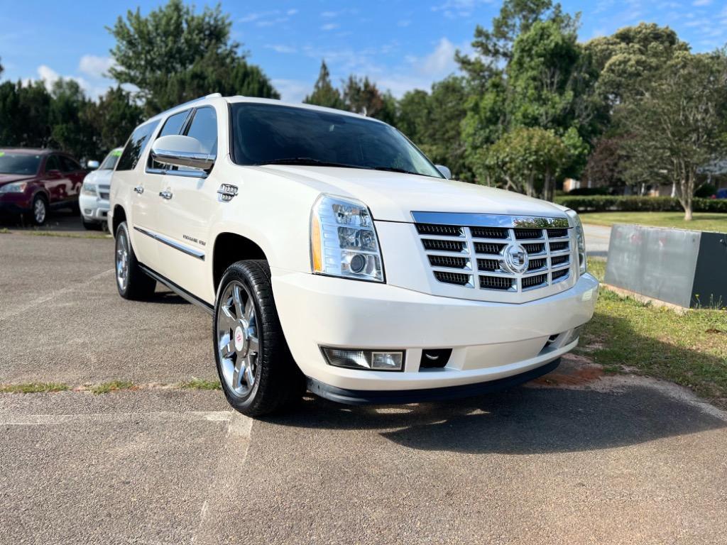 Thumbnail image of 2011 Cadillac Escalade ESV at Ridley Rides