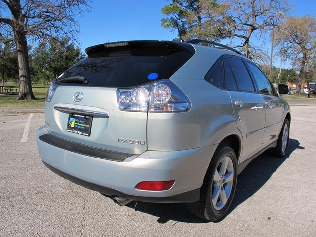 Thumbnail image of 2005 Lexus RX 330 at Drive Max