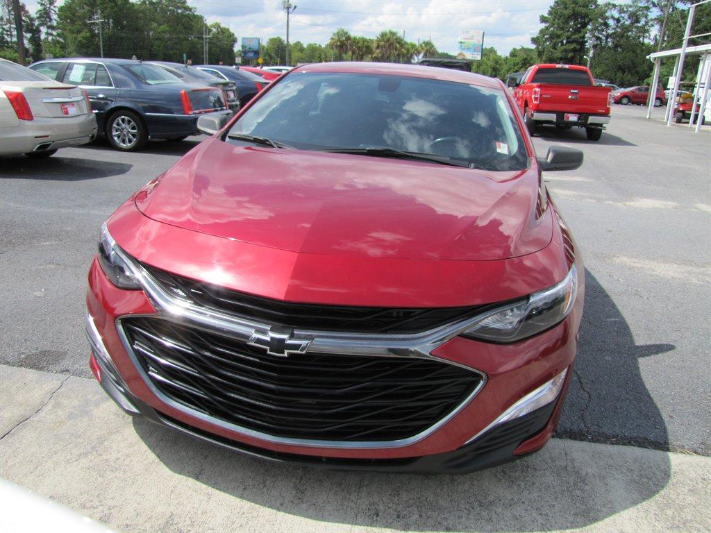 Thumbnail image of 2019 Chevrolet Malibu at Bell's Auto Sales INC