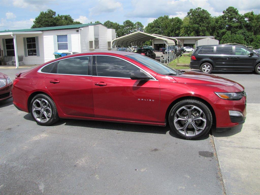 Thumbnail image of 2019 Chevrolet Malibu at Bell's Auto Sales INC