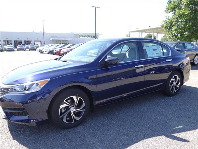 Thumbnail image of 2016 Honda Accord at Autonation Honda North Columbus