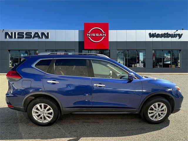 Thumbnail image of 2017 Nissan Rogue at Nissan of Westbury