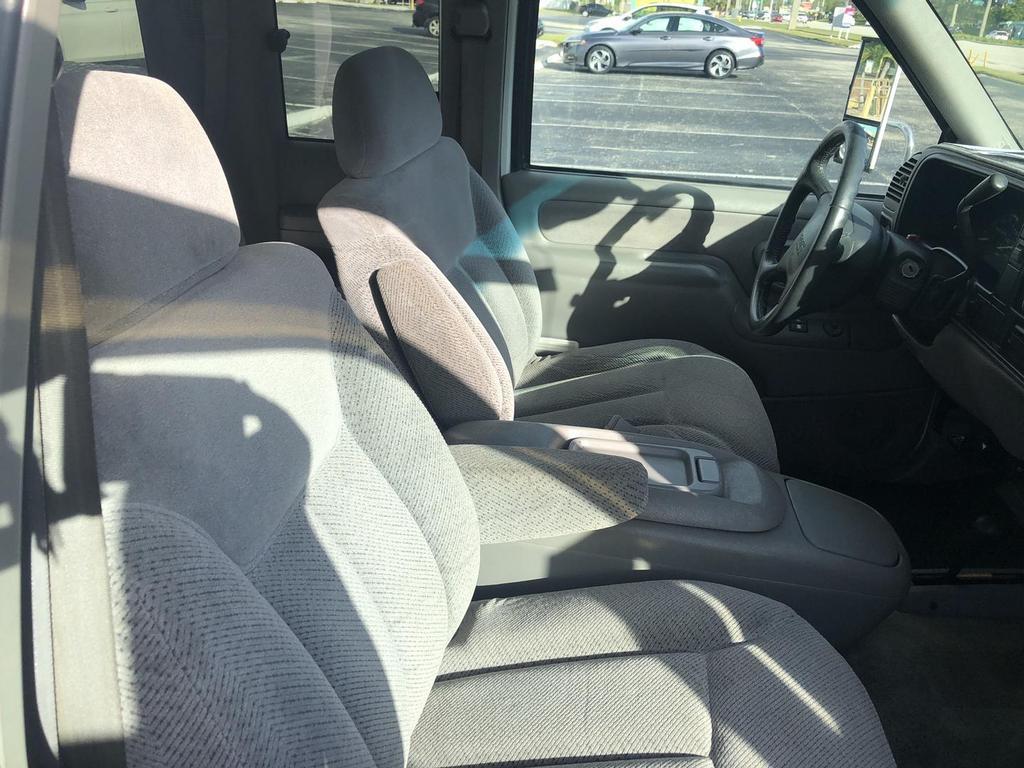 Thumbnail image of 2000 GMC C/K 3500 Series at LOOKOUT AUTO SALES