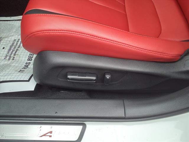 Thumbnail image of 2024 Acura Integra at Dave White Acura