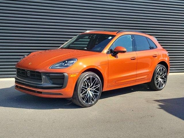 Thumbnail image of 2024 Porsche Macan at Bert Smith Porsche - NEW