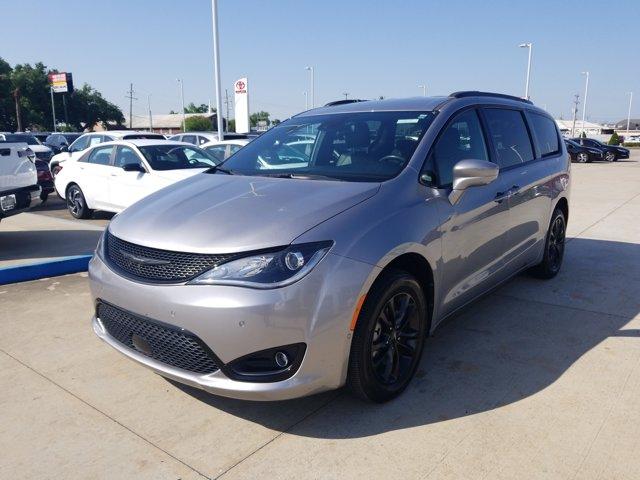 Thumbnail image of 2020 Chrysler Pacifica at GregLeblancHyundai New