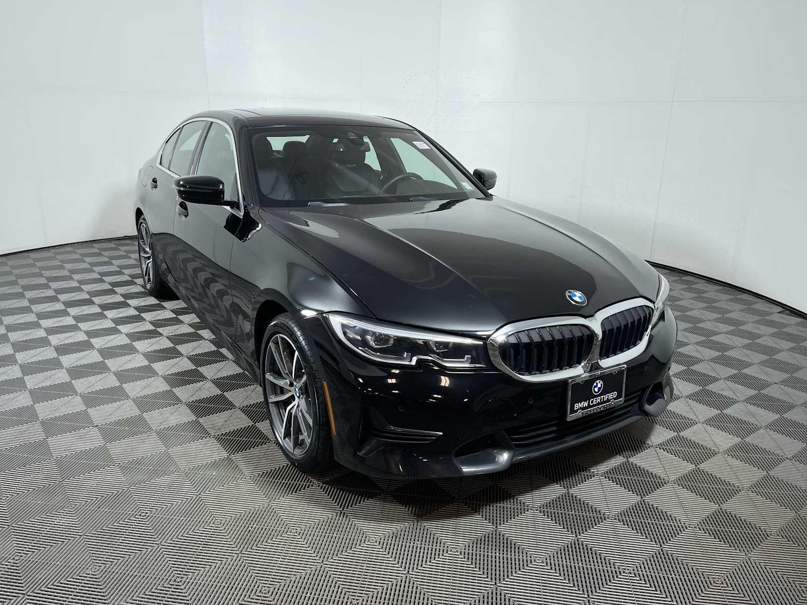 Thumbnail image of 2022 BMW 3 Series at BMW Mini of Freeport
