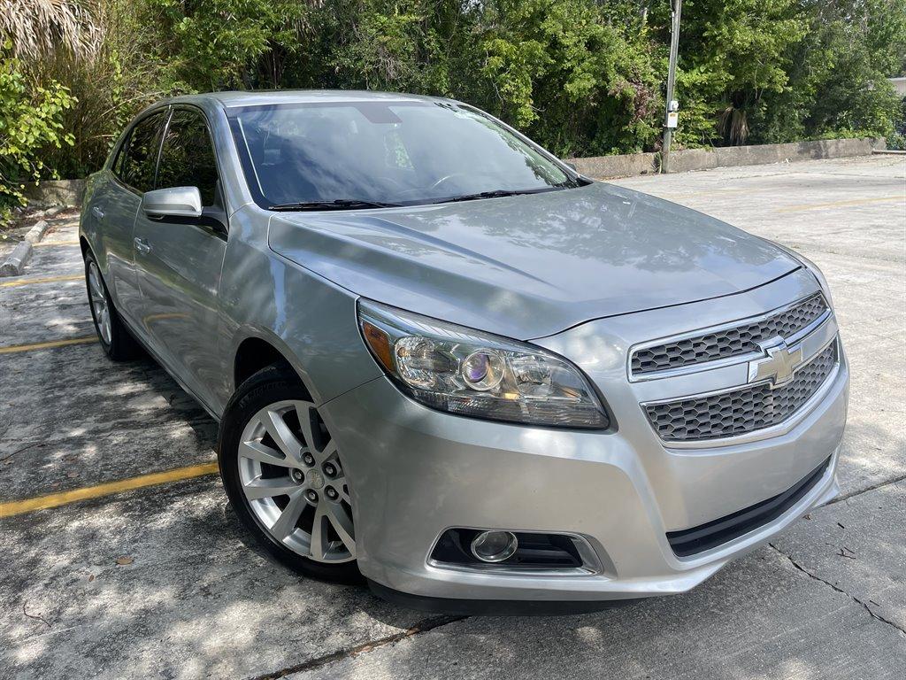 Thumbnail image of 2013 Chevrolet Malibu at Sign & Drive Motors