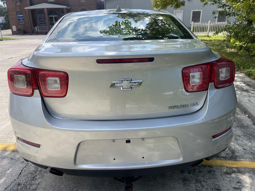 Thumbnail image of 2013 Chevrolet Malibu at Sign & Drive Motors