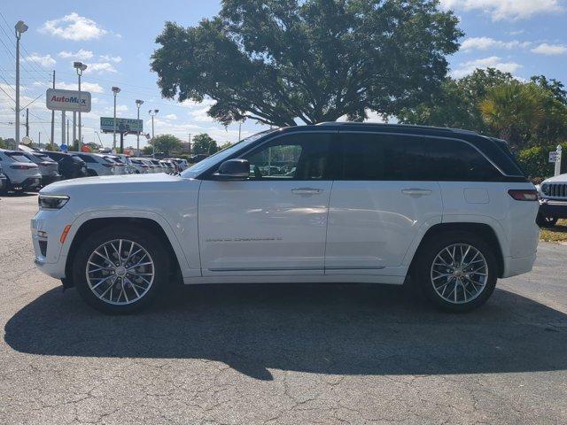 Thumbnail image of 2022 Jeep Grand Cherokee at Auto Max INC