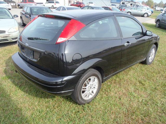 Thumbnail image of 2007 Ford Focus at Creekside Auto And Tire