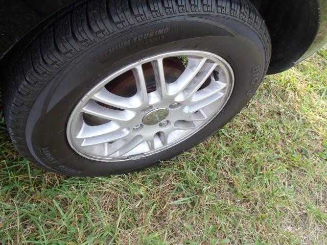 Thumbnail image of 2007 Ford Focus at Creekside Auto And Tire