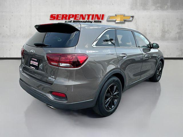Thumbnail image of 2019 Kia Sorento at Serpentini Chevrolet of Willoughby