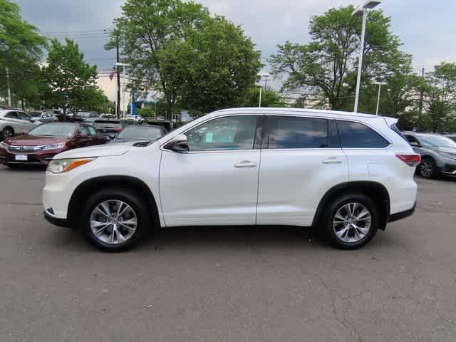 Thumbnail image of 2014 Toyota Highlander at DCH Honda of Nanuet