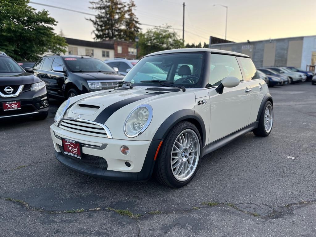 Thumbnail image of 2006 MINI Cooper at APEX MOTORS INC