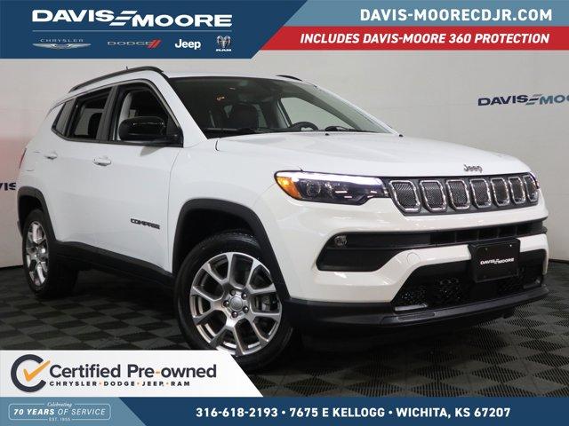 Thumbnail image of 2022 Jeep Compass at DavisMooreChryslerDodgeJeepUSED of Wichita, KS
