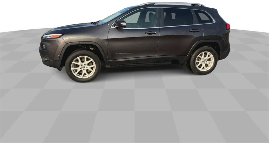 Thumbnail image of 2017 Jeep Cherokee at LaFontaine Chevrolet Buick GMC of St. Clair
