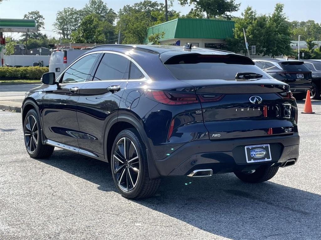 Thumbnail image of 2023 INFINITI QX55 at Huntington Jeep Chrysler
