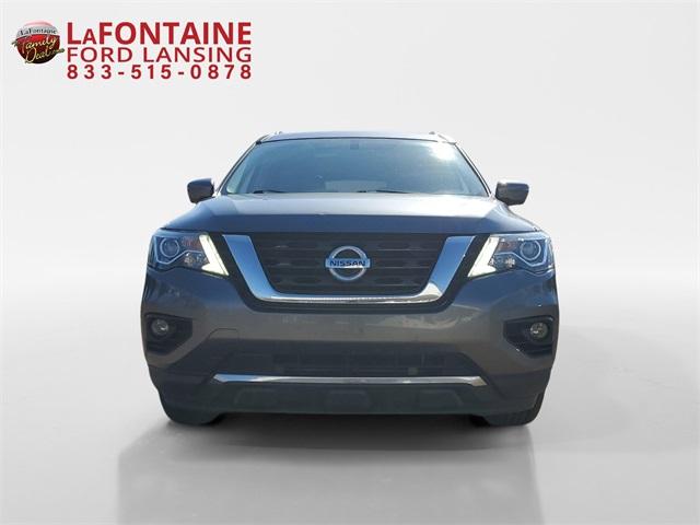 Thumbnail image of 2020 Nissan Pathfinder at Lafontaine Ford of Lansing