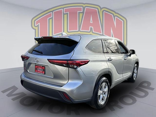Thumbnail image of 2021 Toyota Highlander at Toyota of Bay Ridge Brooklyn