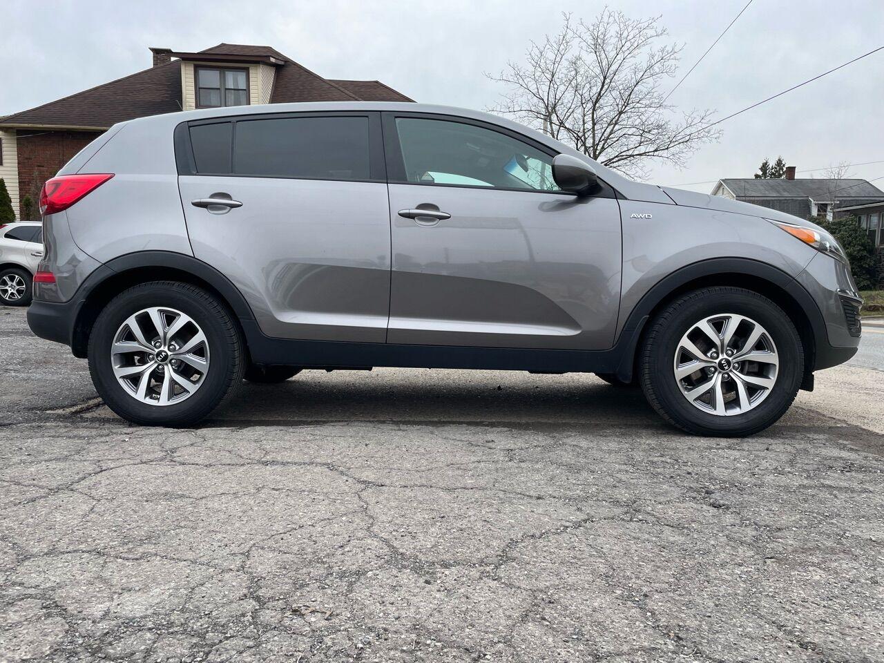 Thumbnail image of 2015 Kia Sportage at Babo's Motors Inc.