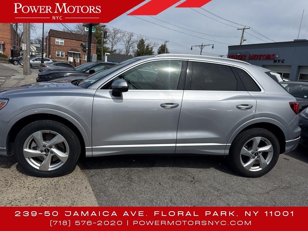 Thumbnail image of 2022 Audi Q3 at Power Motors NYC LLC