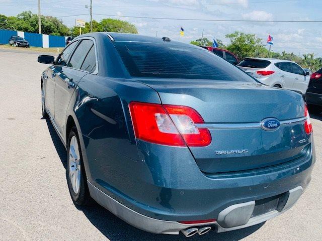Thumbnail image of 2010 Ford Taurus at SRQ BROTHERS AUTO SALES INC
