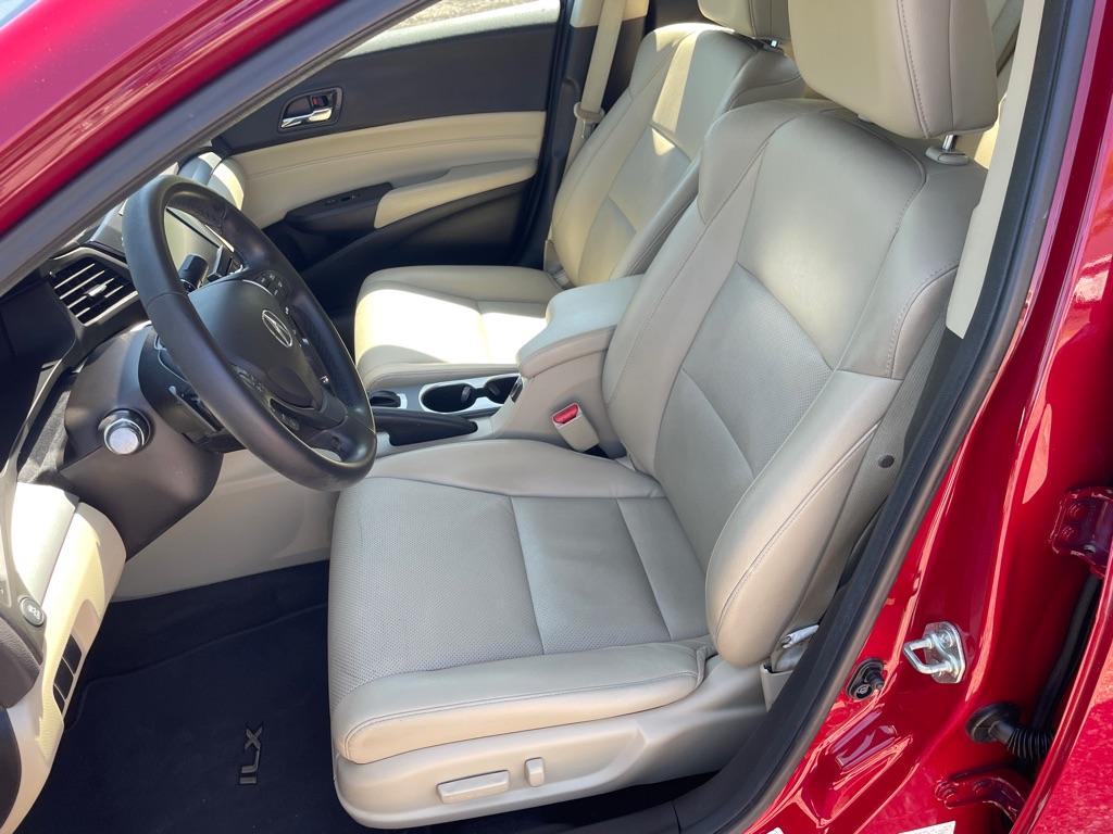 Thumbnail image of 2017 Acura ILX at SOUTHEASTERN CAR & TRUCK RENTALS