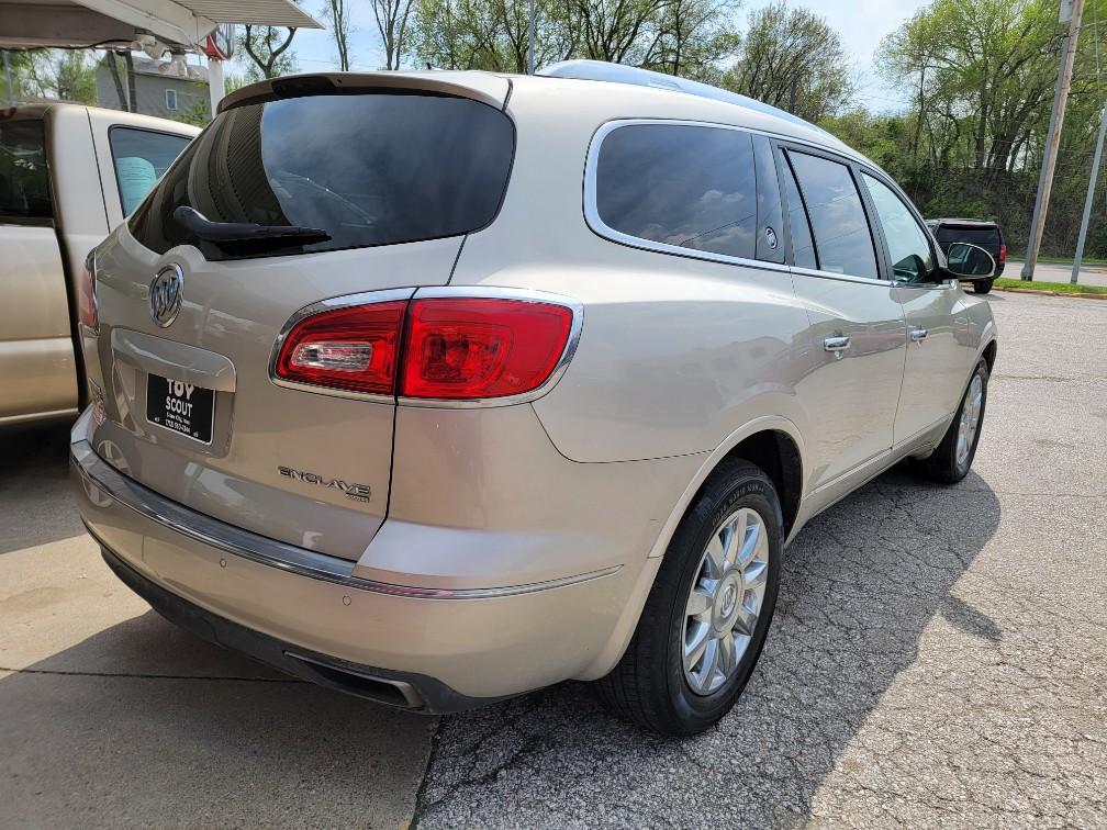 Thumbnail image of 2013 Buick Enclave at Toy Scout