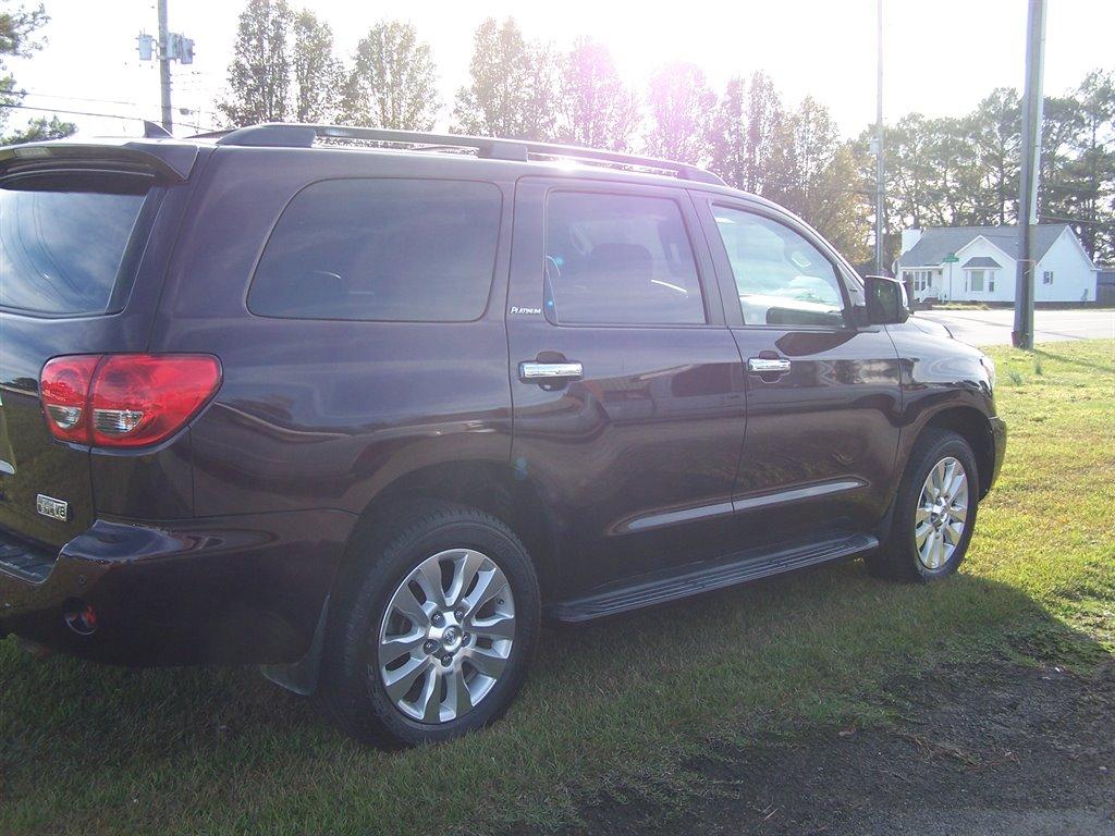 Thumbnail image of 2014 Toyota Sequoia at 33 East Auto Sales