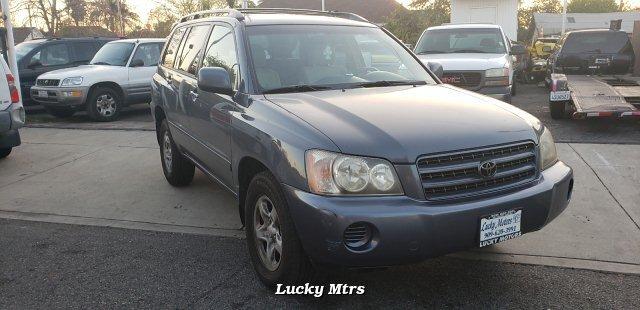 Thumbnail image of 2002 Toyota Highlander at Lucky Mtrs