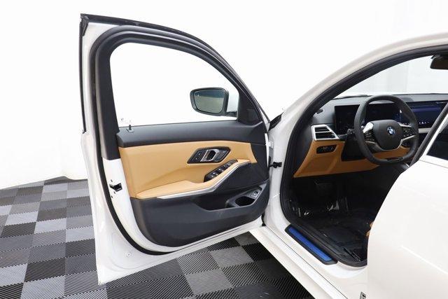 Thumbnail image of 2025 BMW 3 Series at BillJacobsBmw NEW