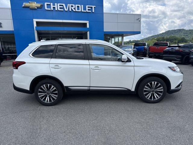 Thumbnail image of 2020 Mitsubishi Outlander at Mid State Chevrolet