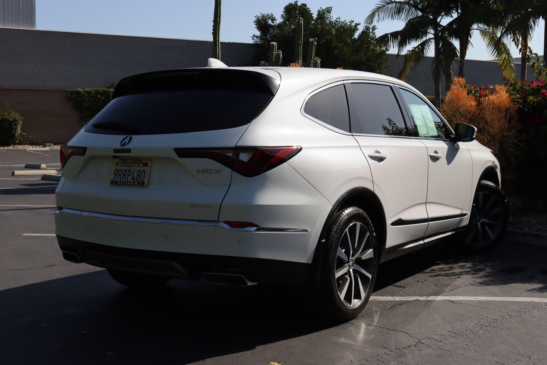 Thumbnail image of 2025 Acura MDX at Cerritos Acura