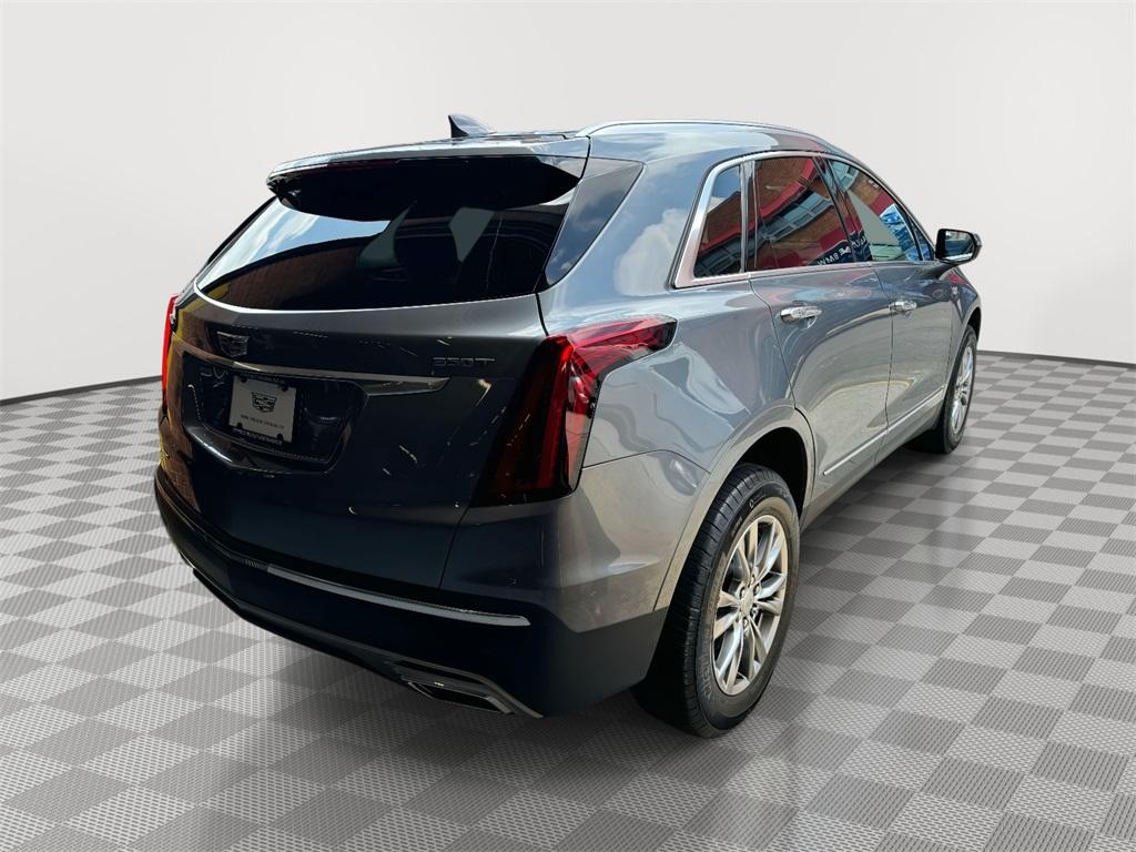 Thumbnail image of 2022 Cadillac XT5 at Empire Cadillac of Long Island City