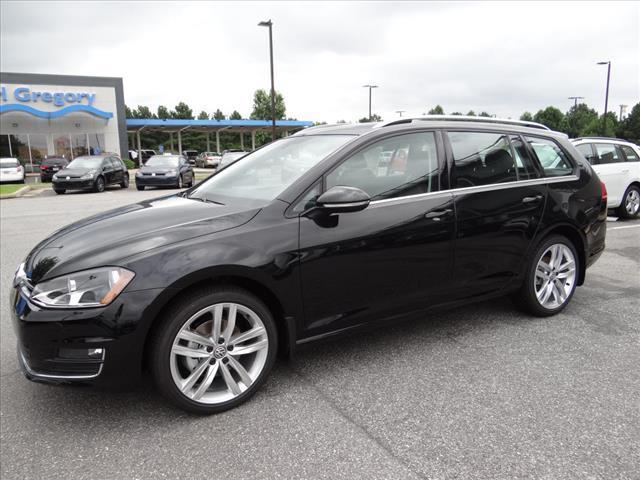 Thumbnail image of 2015 Volkswagen Golf SportWagen at Autonation Volkswagen North Columbus