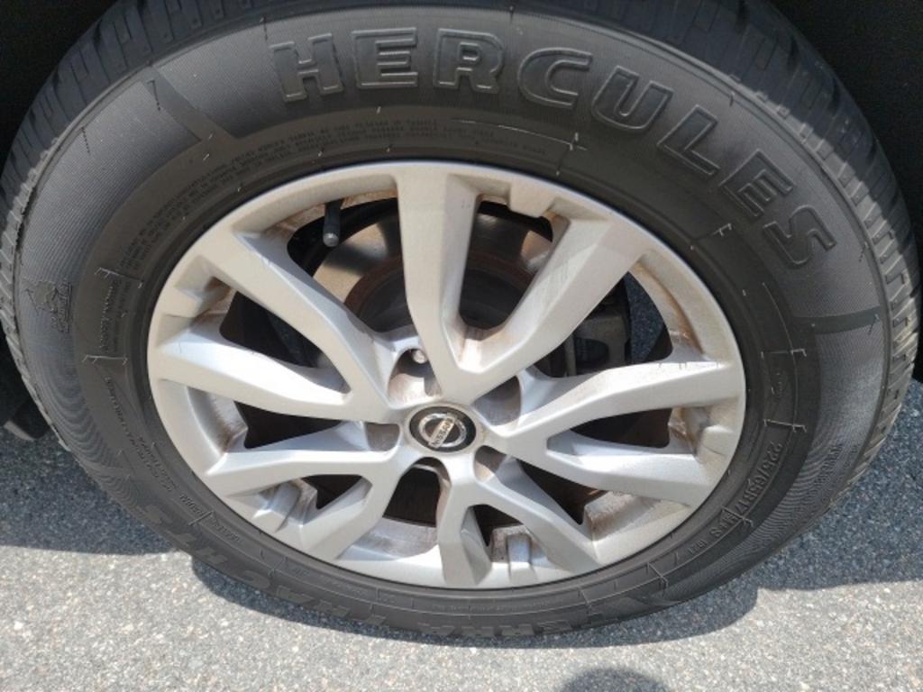 Thumbnail image of 2018 Nissan Rogue at Five Star Dodge