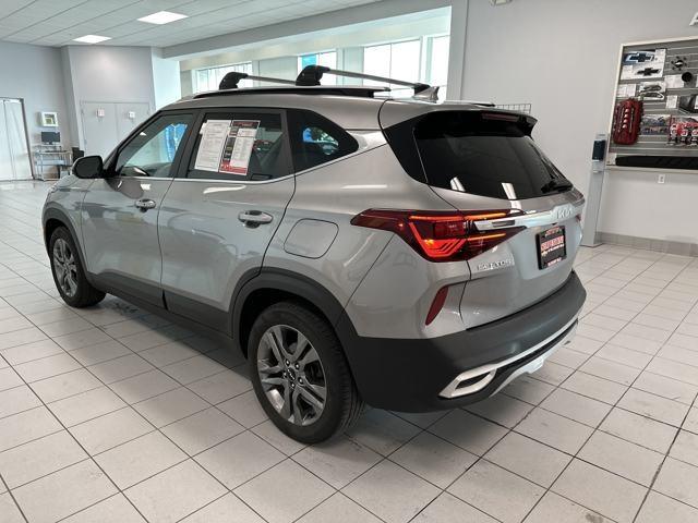 Thumbnail image of 2022 Kia Seltos at Serpentini Chevrolet of Willoughby