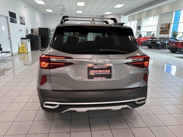 Thumbnail image of 2022 Kia Seltos at Serpentini Chevrolet of Willoughby