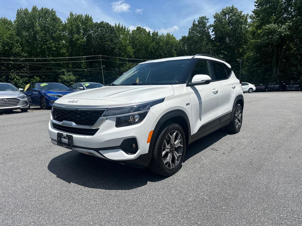Thumbnail image of 2022 Kia Seltos at AUTOHAUS OF GREENSBORO LLC