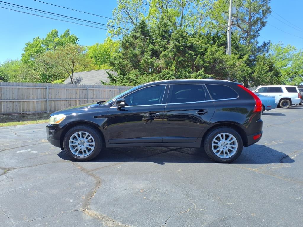 Thumbnail image of 2010 Volvo XC60 at Howertons Auto Sales