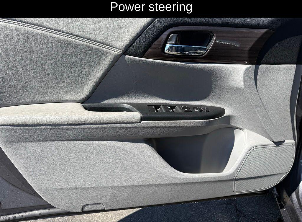 Thumbnail image of 2016 Honda Accord at Northtown Lexus