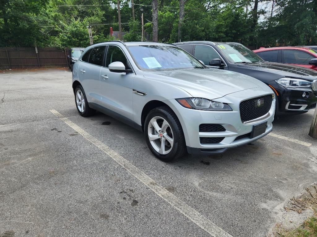 Thumbnail image of 2019 Jaguar F-PACE at Auto Star