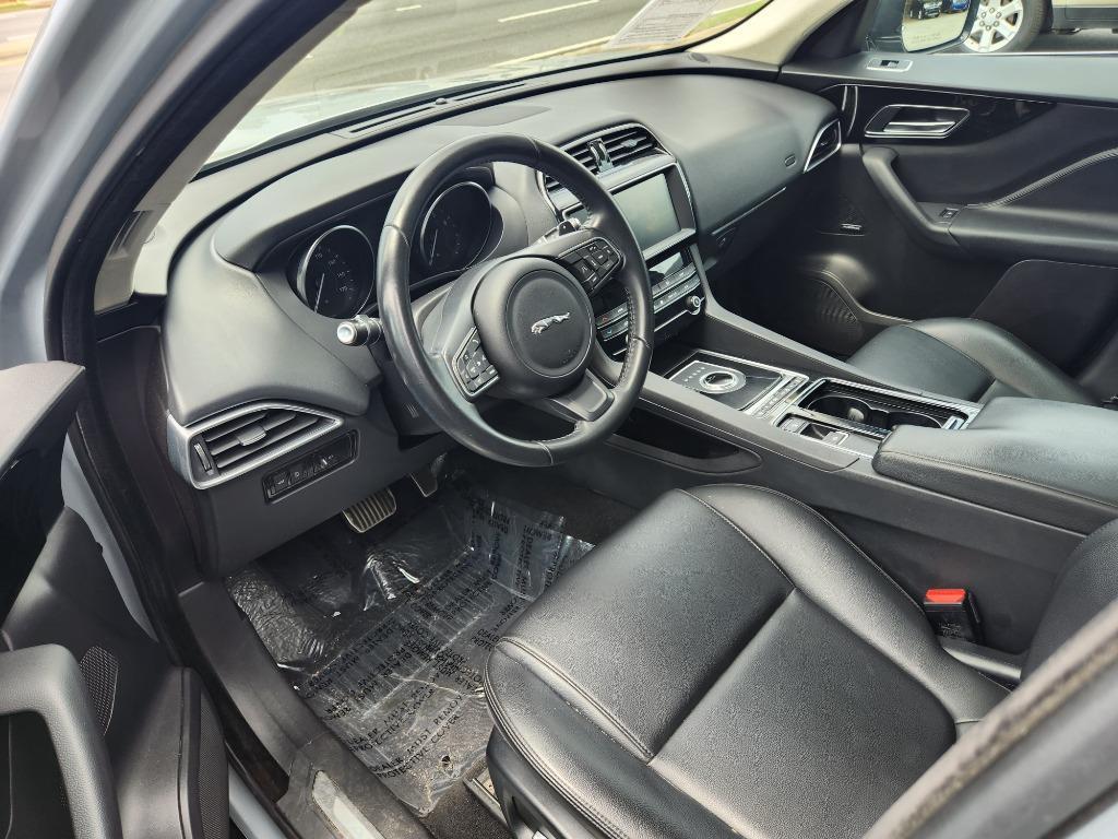 Thumbnail image of 2019 Jaguar F-PACE at Auto Star