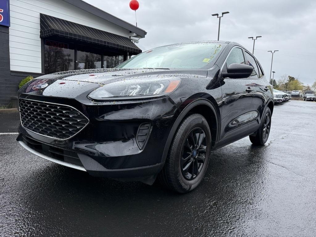 Thumbnail image of 2022 Ford Escape at Gage Auto Sales