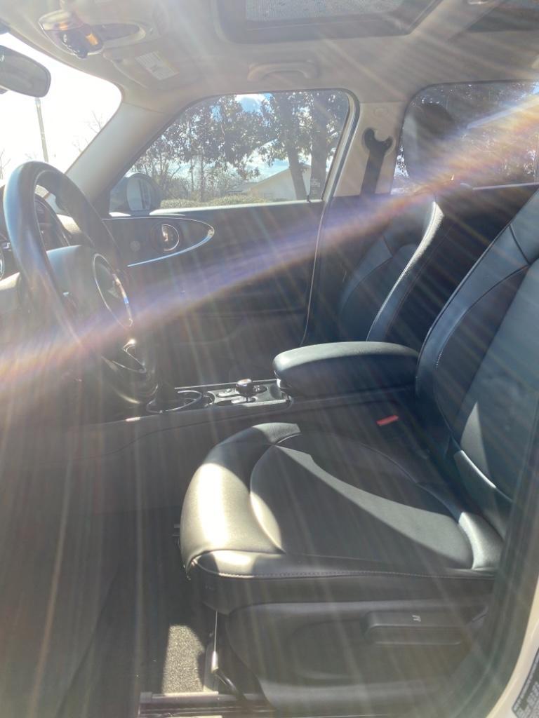 Thumbnail image of 2016 MINI Clubman at Sabrina Auto Sales